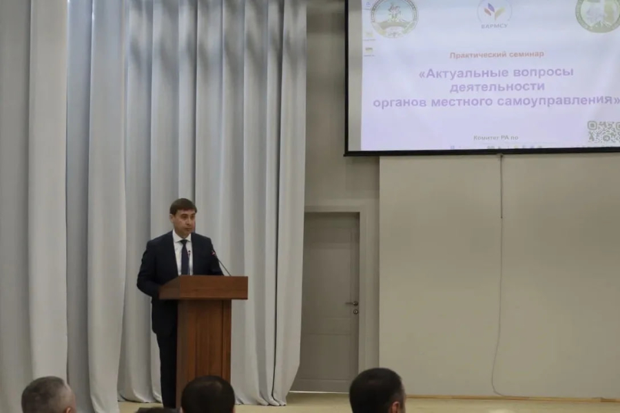 В Тахтамукайском районе обсудили вопросы муниципального управления и развития территорий
